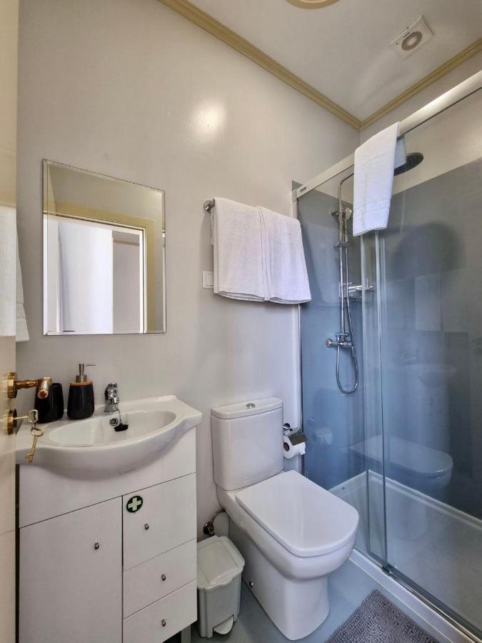 Carreira Apartments Harbour View Free Parking In Heart Funchal Exteriör bild